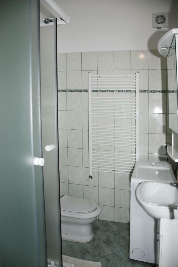 Apartments Ankica シベニク エクステリア 写真