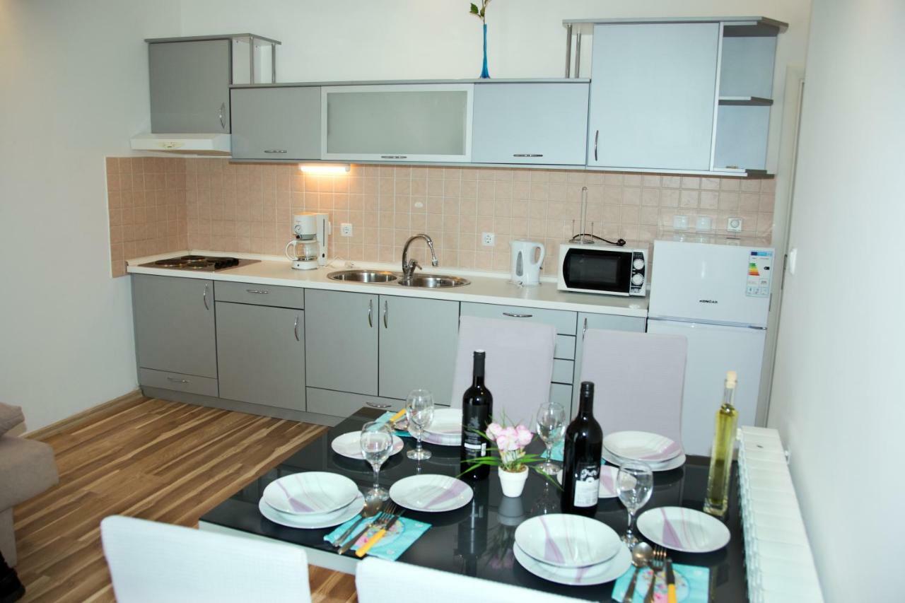 Apartments Ankica シベニク エクステリア 写真