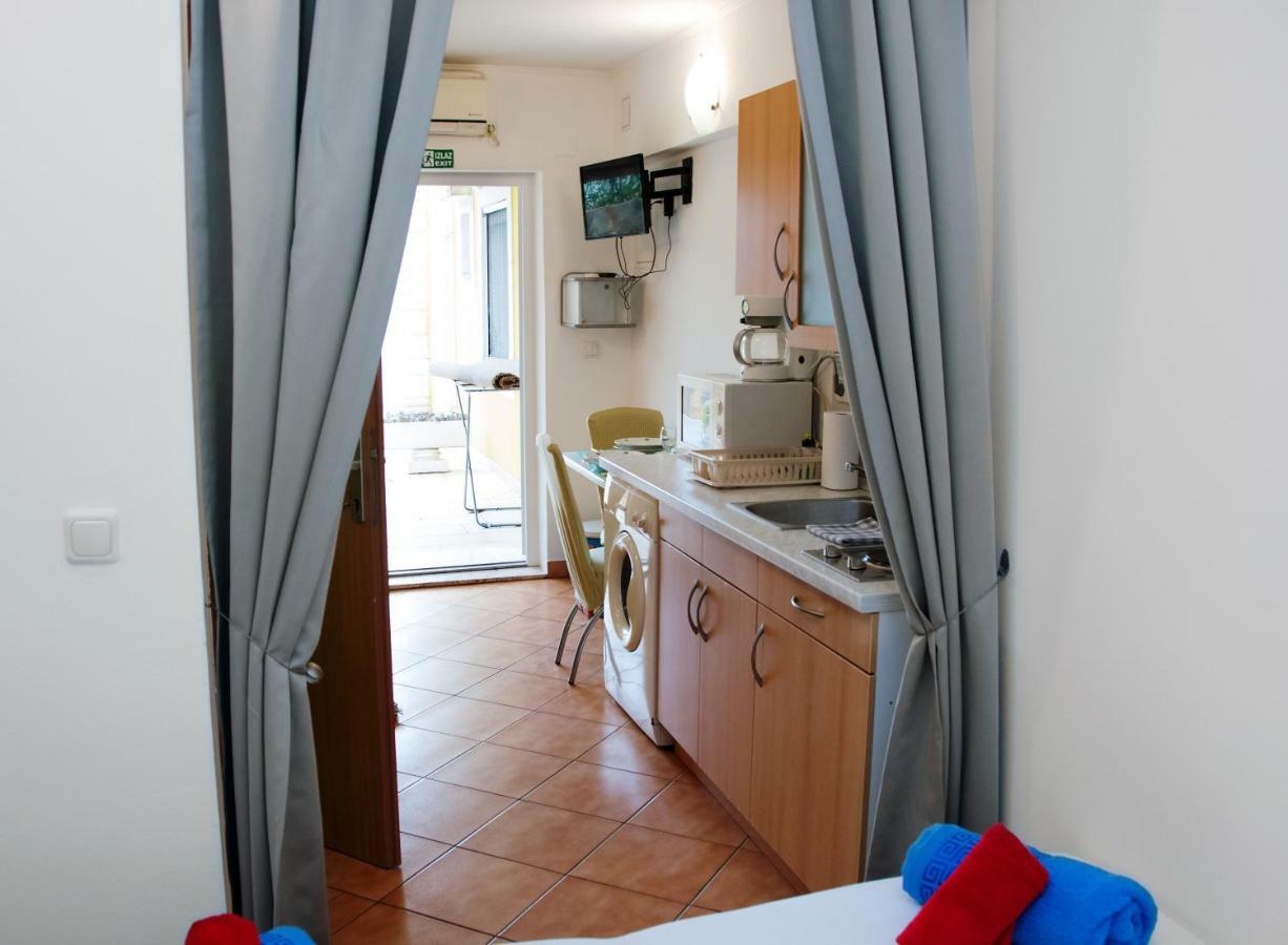 Apartments Ankica シベニク エクステリア 写真